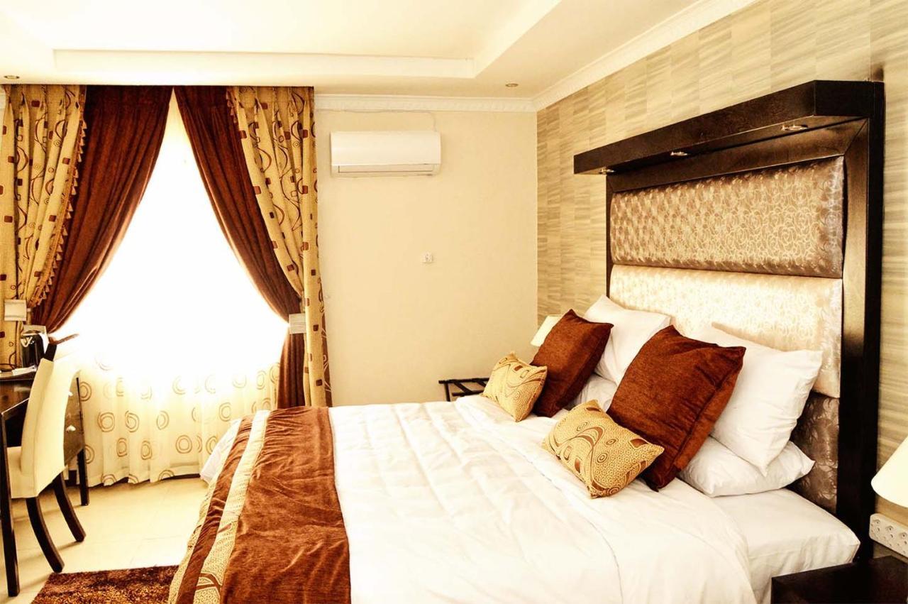 Golden Door Villa Gaborone Esterno foto